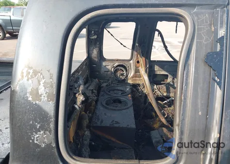 1999 Dodge Dakota Sport from USA, damaged, VIN 1B7GL22ZXXS128466